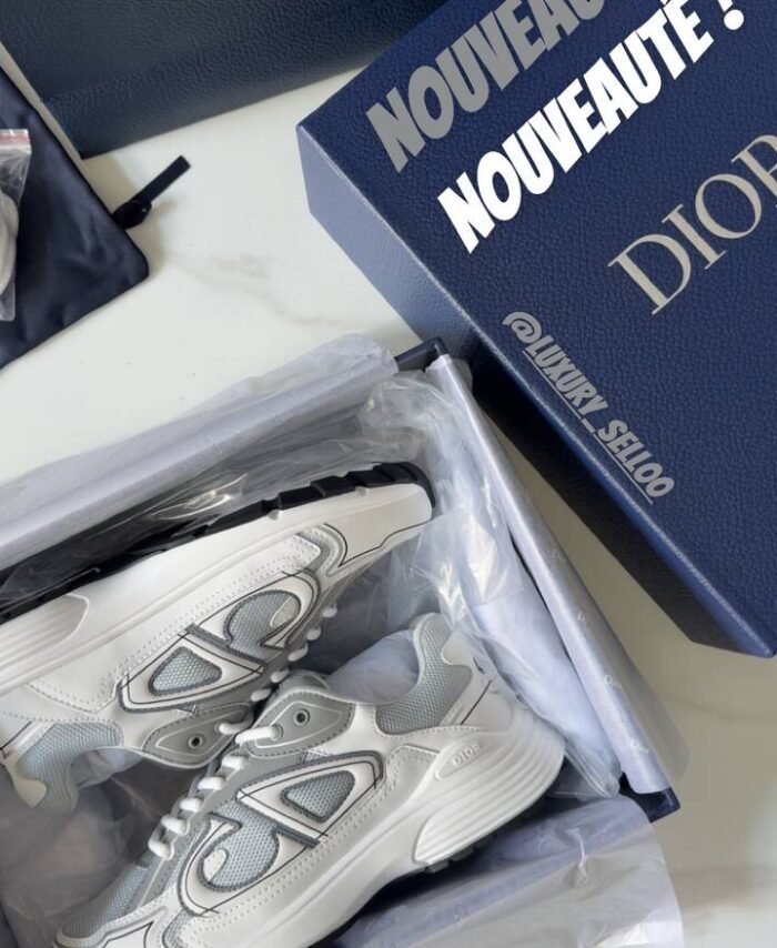 Dior B30 Creamy White