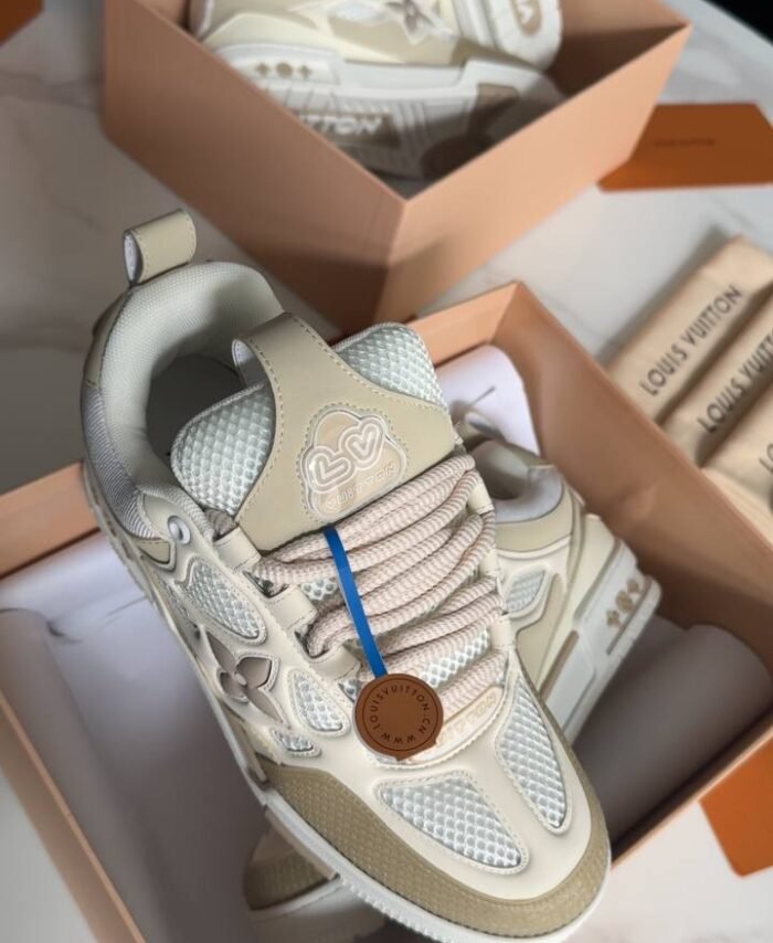 Louis Vuitton Skate Beige