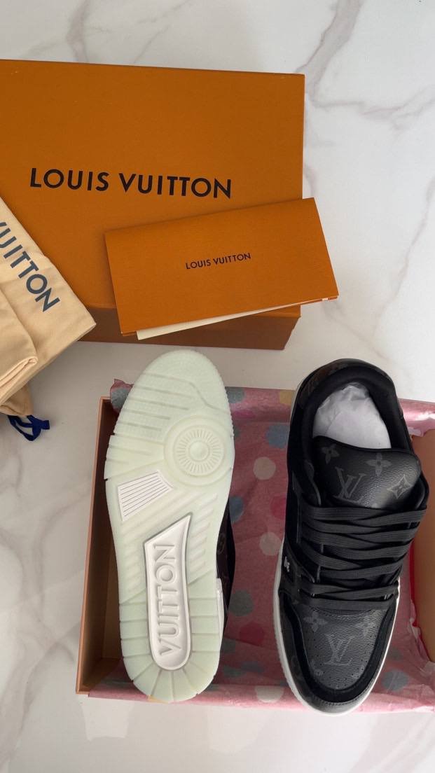 Louis Vuitton Trainer Black Monogramme
