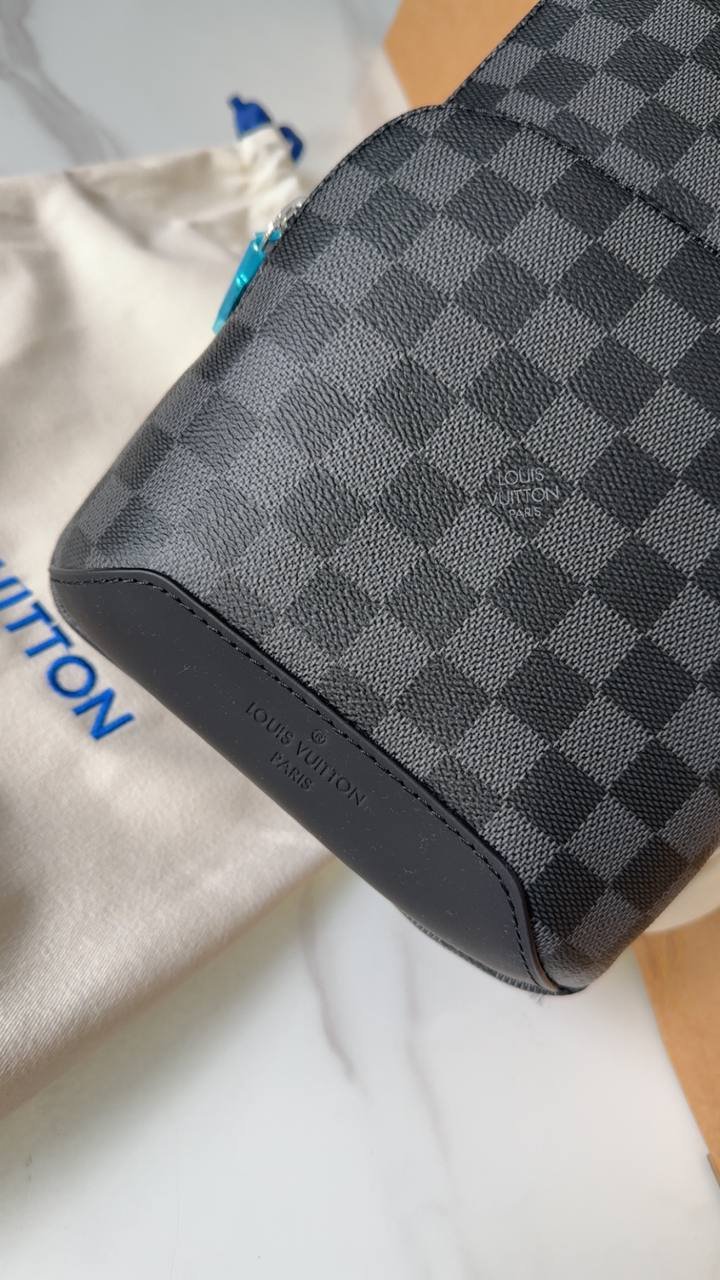 Louis Vuitton Sac Avenue Slingbag PM - Image 4