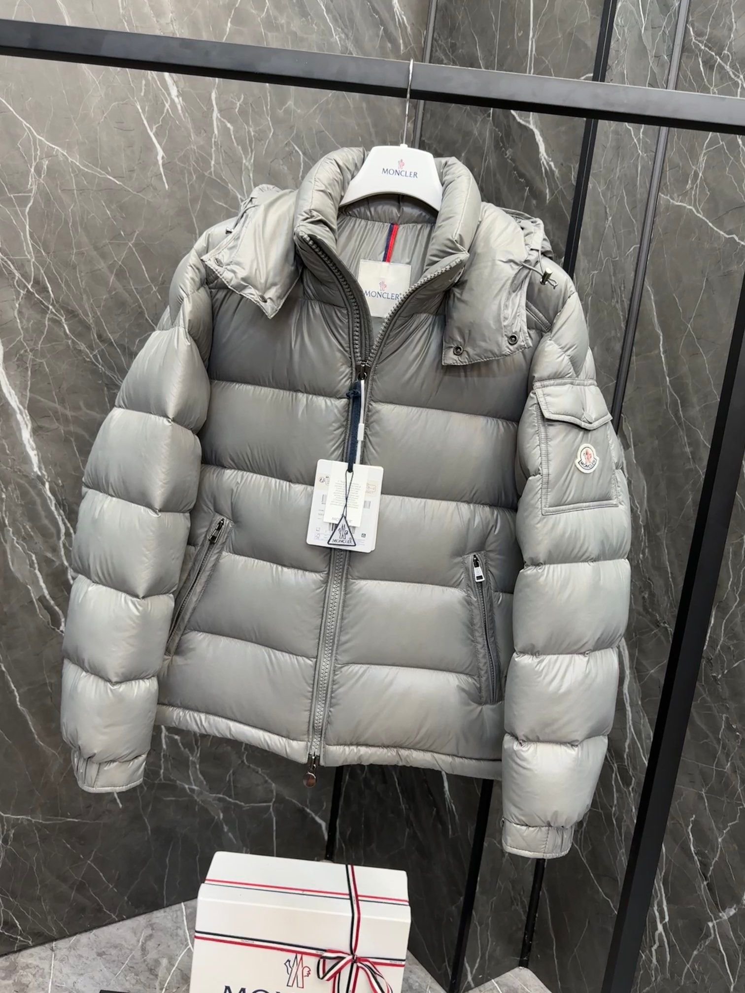 Moncler Maya Gris - Image 3